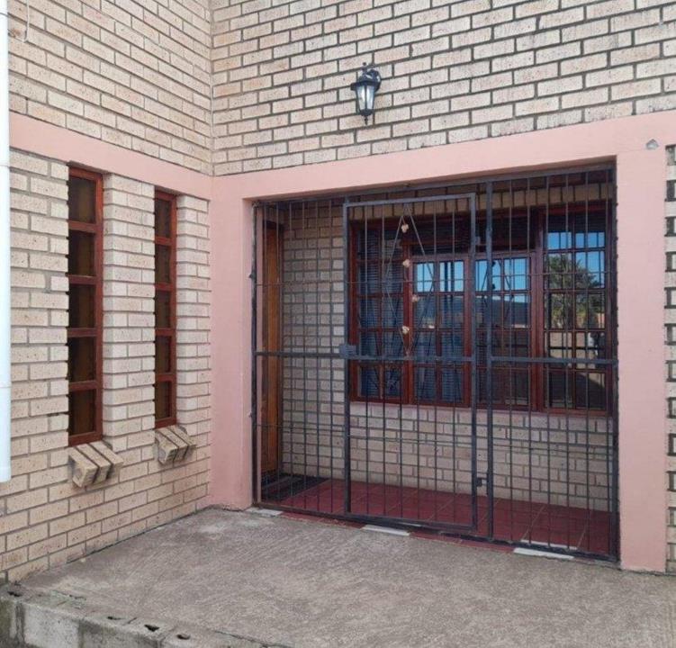 0 Bedroom Property for Sale in Rosedale Eastern Cape